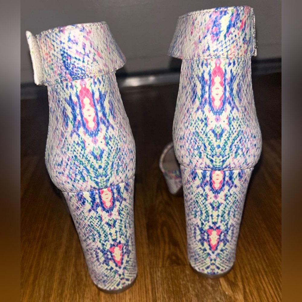 Colorful Splatter Heels - Picture 6 of 14